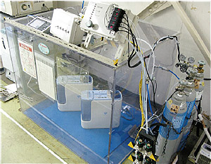 混合ガス腐食試験装置