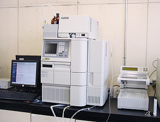 高速液体クロマトグラフ(HPLC)