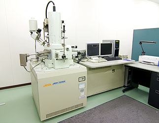 走査型電子顕微鏡（EDX付）